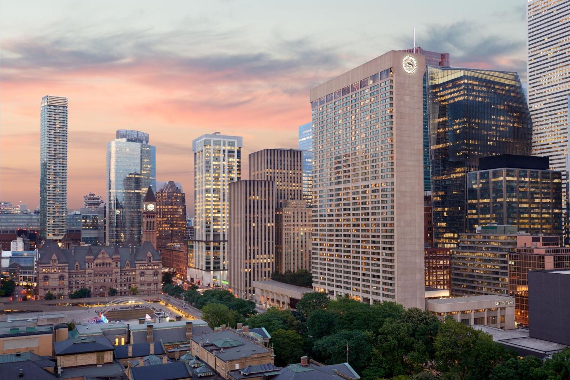 Sheraton Centre Toronto Hotel Exterior foto
